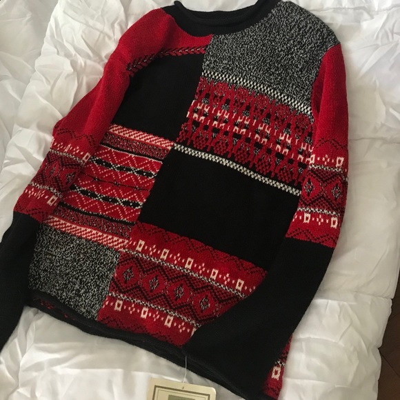 Monterey size XL black and red sweater
